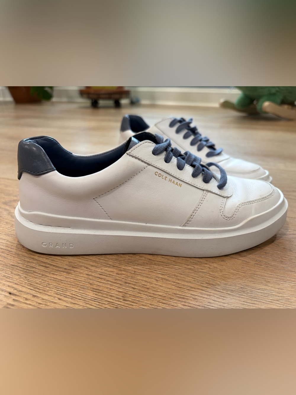 Cole Haan GrandSeries Leather Sneakers White Navy Women’s 7B